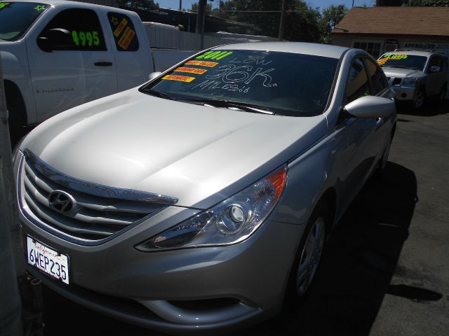 Hyundai Sonata 2011 photo 9