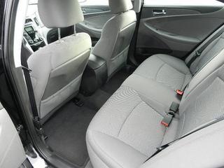 Hyundai Sonata 2011 photo 4