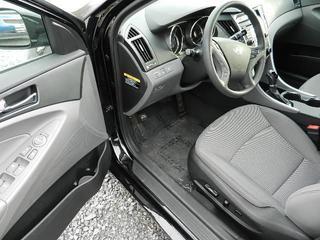 Hyundai Sonata 2011 photo 5
