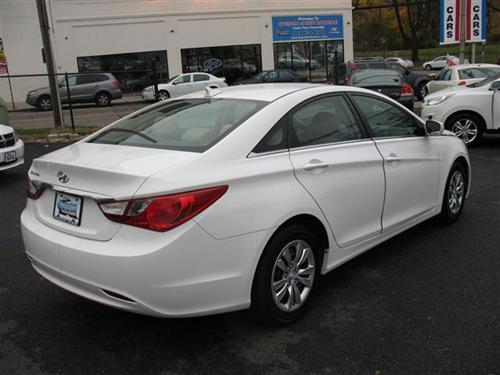 Hyundai Sonata 2011 photo 3