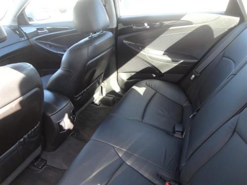 Hyundai Sonata 2011 photo 2