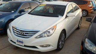 Hyundai Sonata 2011 photo 2