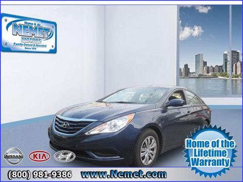 Hyundai Sonata 2011 photo 1