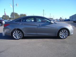 Hyundai Sonata 2011 photo 3