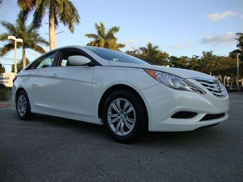 Hyundai Sonata 2011 photo 2