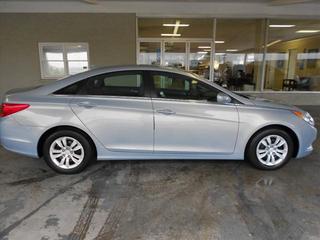 Hyundai Sonata 2011 photo 4