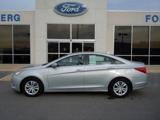 Hyundai Sonata 2011 photo 1