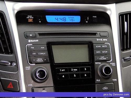 Hyundai Sonata 2011 photo 1