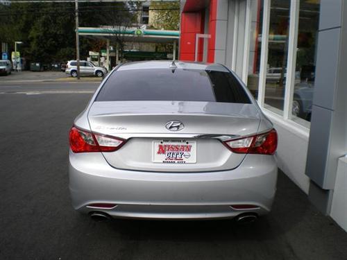 Hyundai Sonata 2011 photo 5