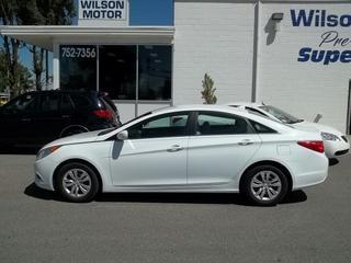 Hyundai Sonata 2011 photo 1