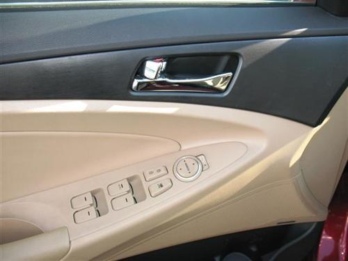 Hyundai Sonata 2011 photo 1