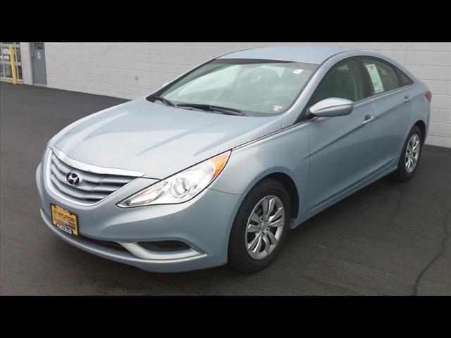 Hyundai Sonata FWD 4dr Sport Sedan