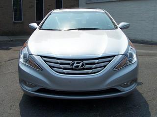 Hyundai Sonata 2011 photo 4