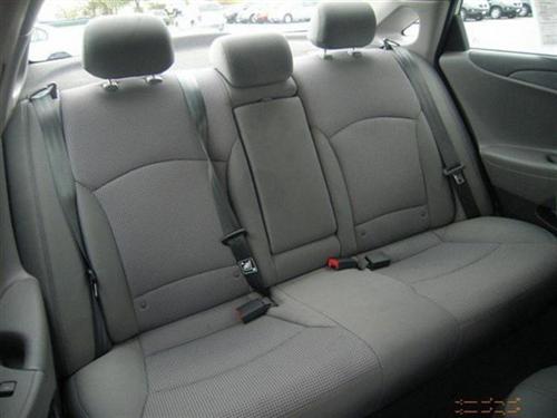 Hyundai Sonata 2011 photo 4