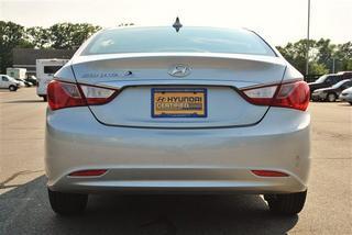 Hyundai Sonata 2011 photo 5