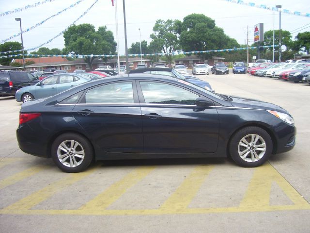 Hyundai Sonata 2011 photo 15