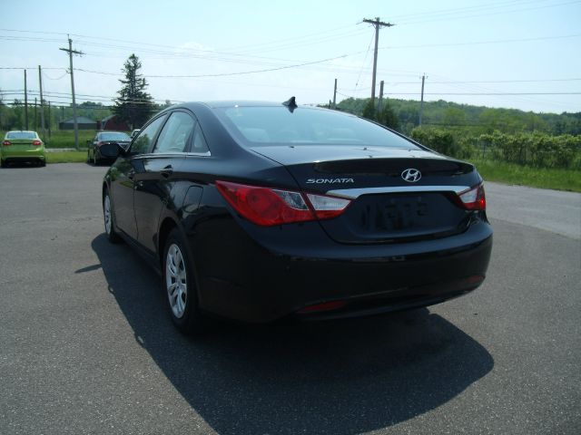 Hyundai Sonata 2011 photo 0