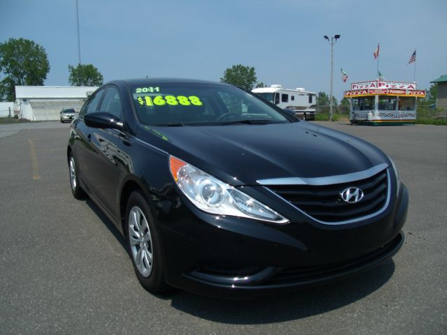 Hyundai Sonata 2011 photo 1