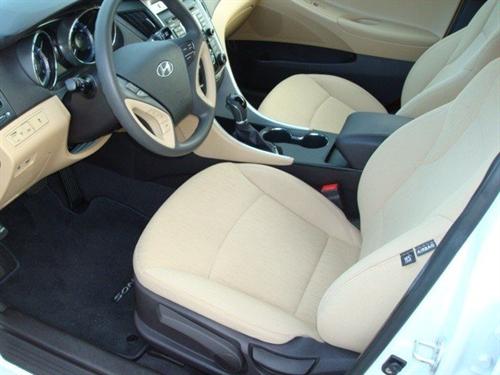Hyundai Sonata 2011 photo 1
