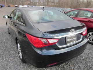 Hyundai Sonata 2011 photo 3