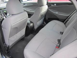Hyundai Sonata 2011 photo 4