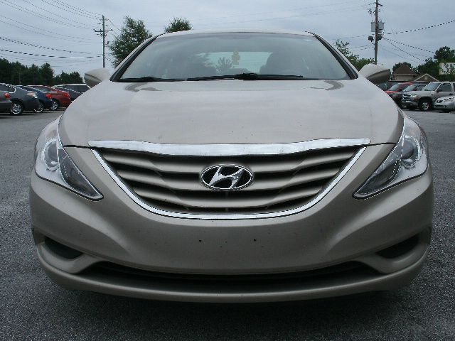 Hyundai Sonata 2011 photo 4