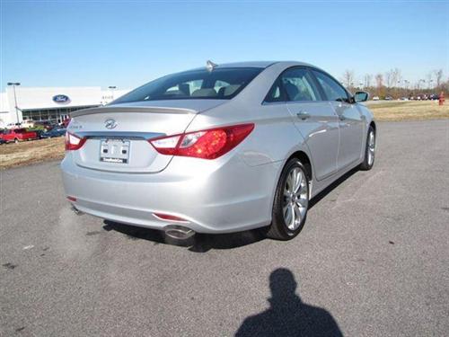 Hyundai Sonata 2011 photo 3