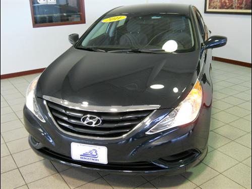 Hyundai Sonata 2011 photo 3