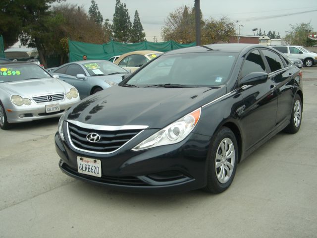 Hyundai Sonata 2011 photo 3