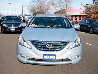 Hyundai Sonata 2011 photo 4