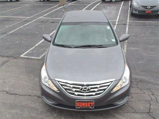 Hyundai Sonata 2011 photo 1