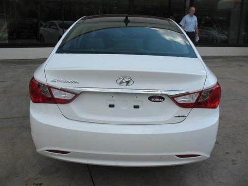 Hyundai Sonata 2012 photo 2