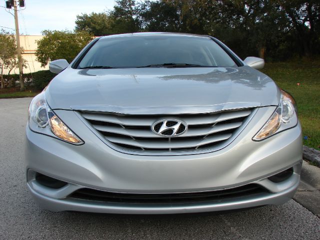 Hyundai Sonata 2012 photo 3