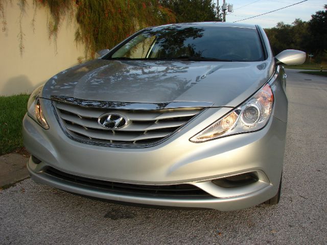 Hyundai Sonata 2012 photo 4