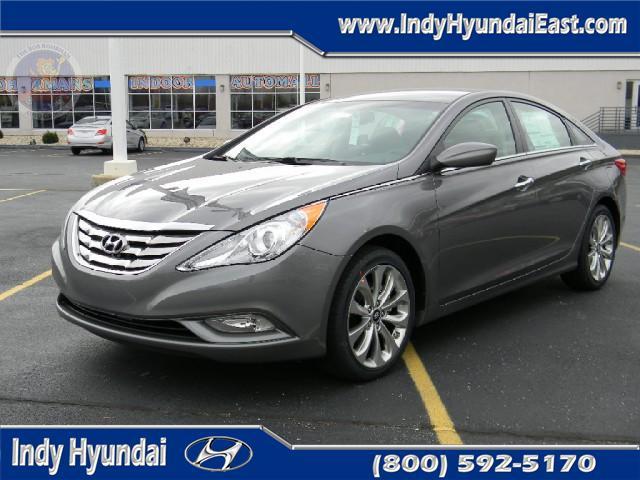 Hyundai Sonata 5D Sedan Sedan