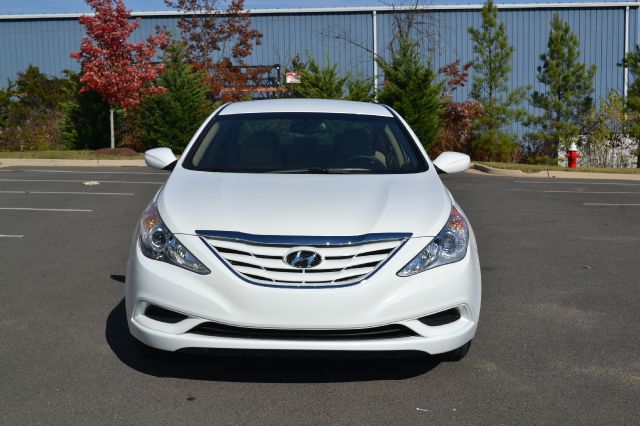 Hyundai Sonata 2012 photo 3