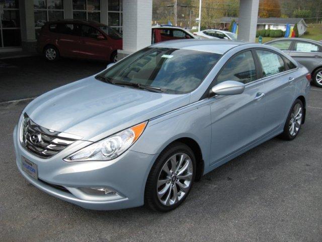 Hyundai Sonata 2012 photo 1