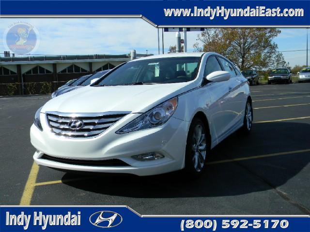 Hyundai Sonata 5D Sedan Sedan