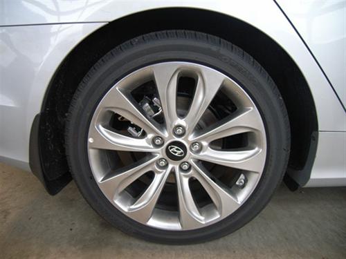 Hyundai Sonata 2012 photo 1