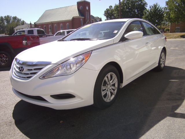 Hyundai Sonata 2012 photo 2