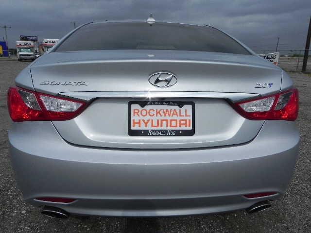 Hyundai Sonata 2012 photo 3