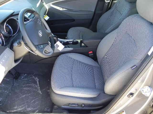 Hyundai Sonata 2012 photo 5