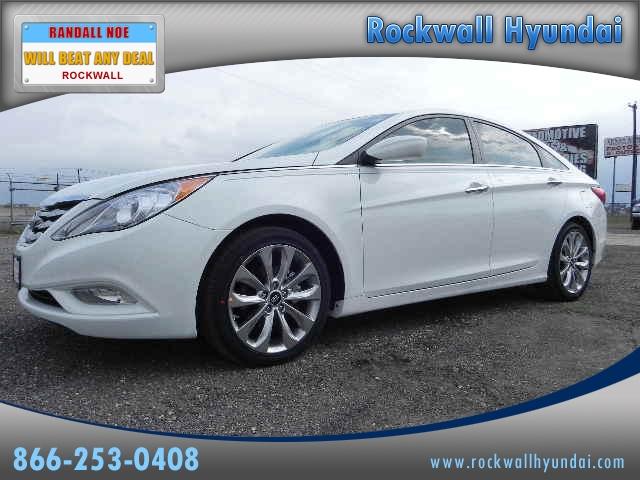 Hyundai Sonata Commemorative Edition Sedan