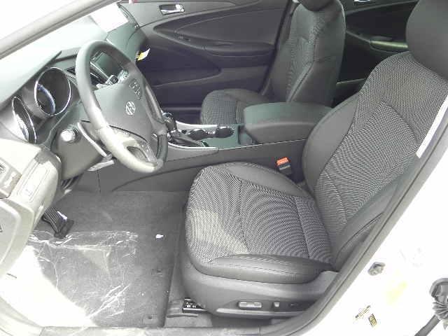 Hyundai Sonata 2012 photo 5