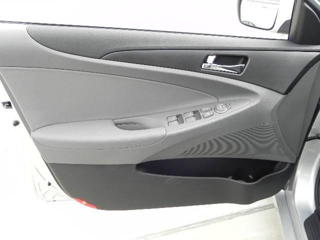 Hyundai Sonata 2012 photo 5