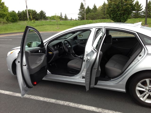 Hyundai Sonata 2012 photo 11