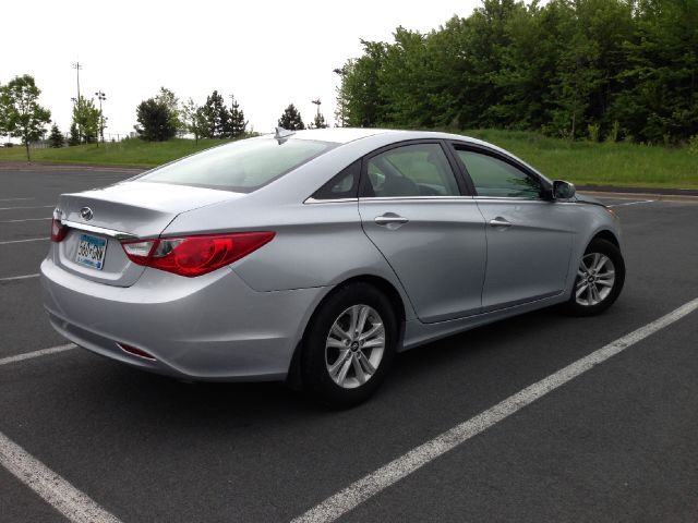 Hyundai Sonata 2012 photo 18