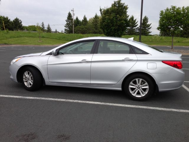 Hyundai Sonata 2012 photo 21