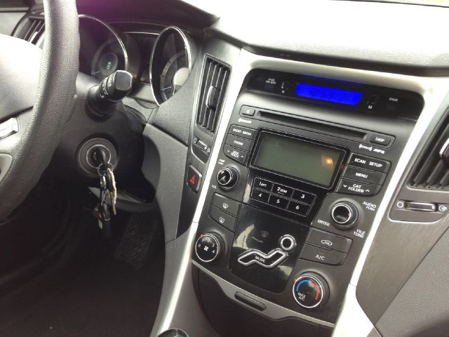 Hyundai Sonata 2012 photo 7