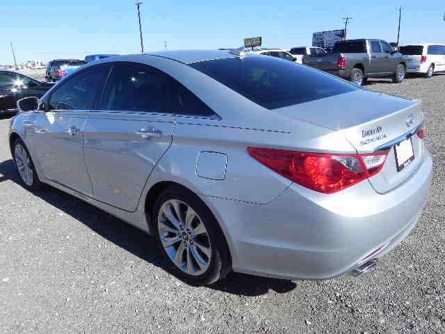 Hyundai Sonata 2012 photo 2